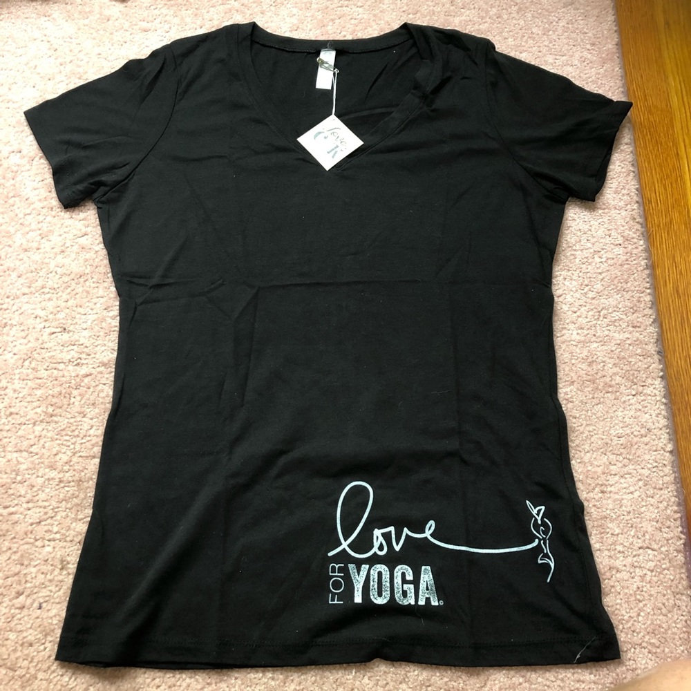4/20 deal: Yoga shirt